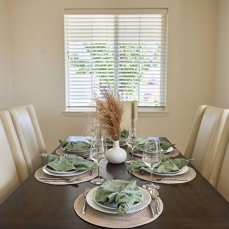 New Upscale House, Tahoe 30-Min W/ Cal King รีโน ภายนอก รูปภาพ