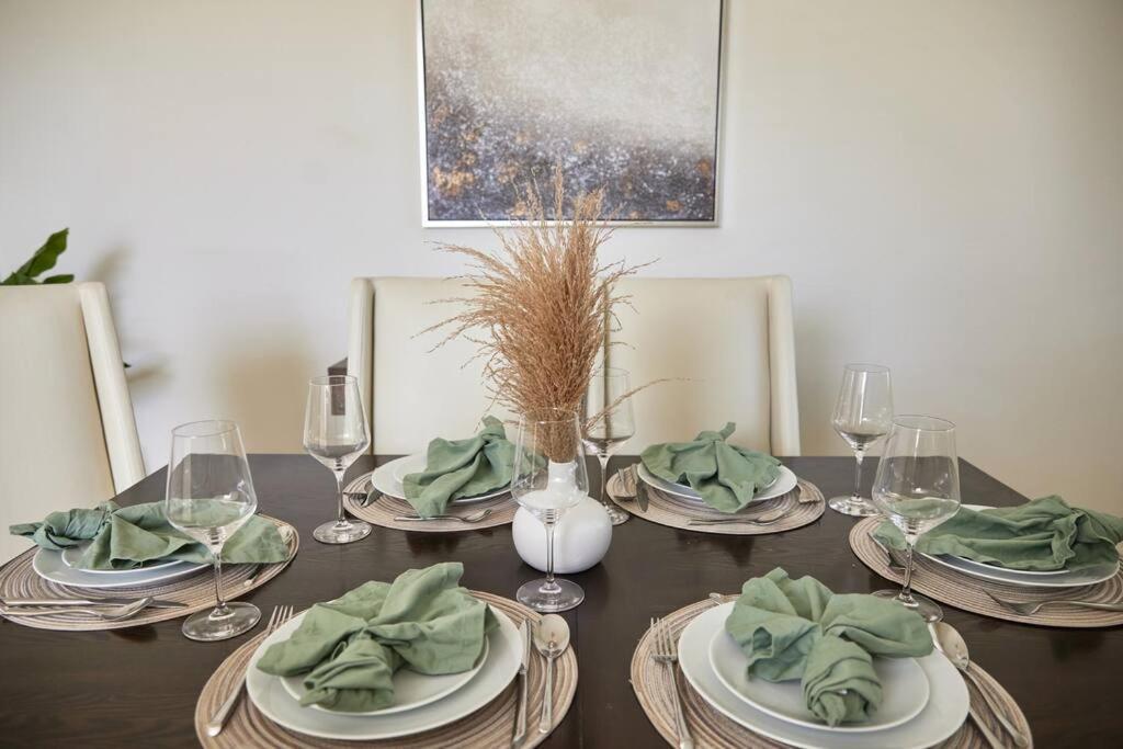 New Upscale House, Tahoe 30-Min W/ Cal King รีโน ภายนอก รูปภาพ